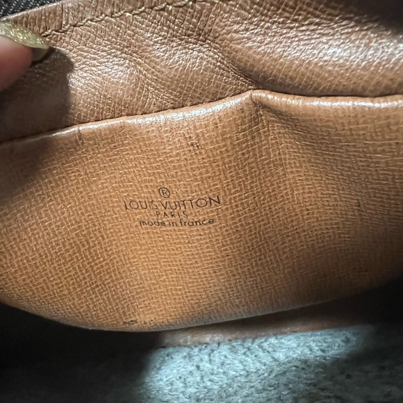 Vintage 1988 Louis Vuitton Compiegne - Picture 6 of 9